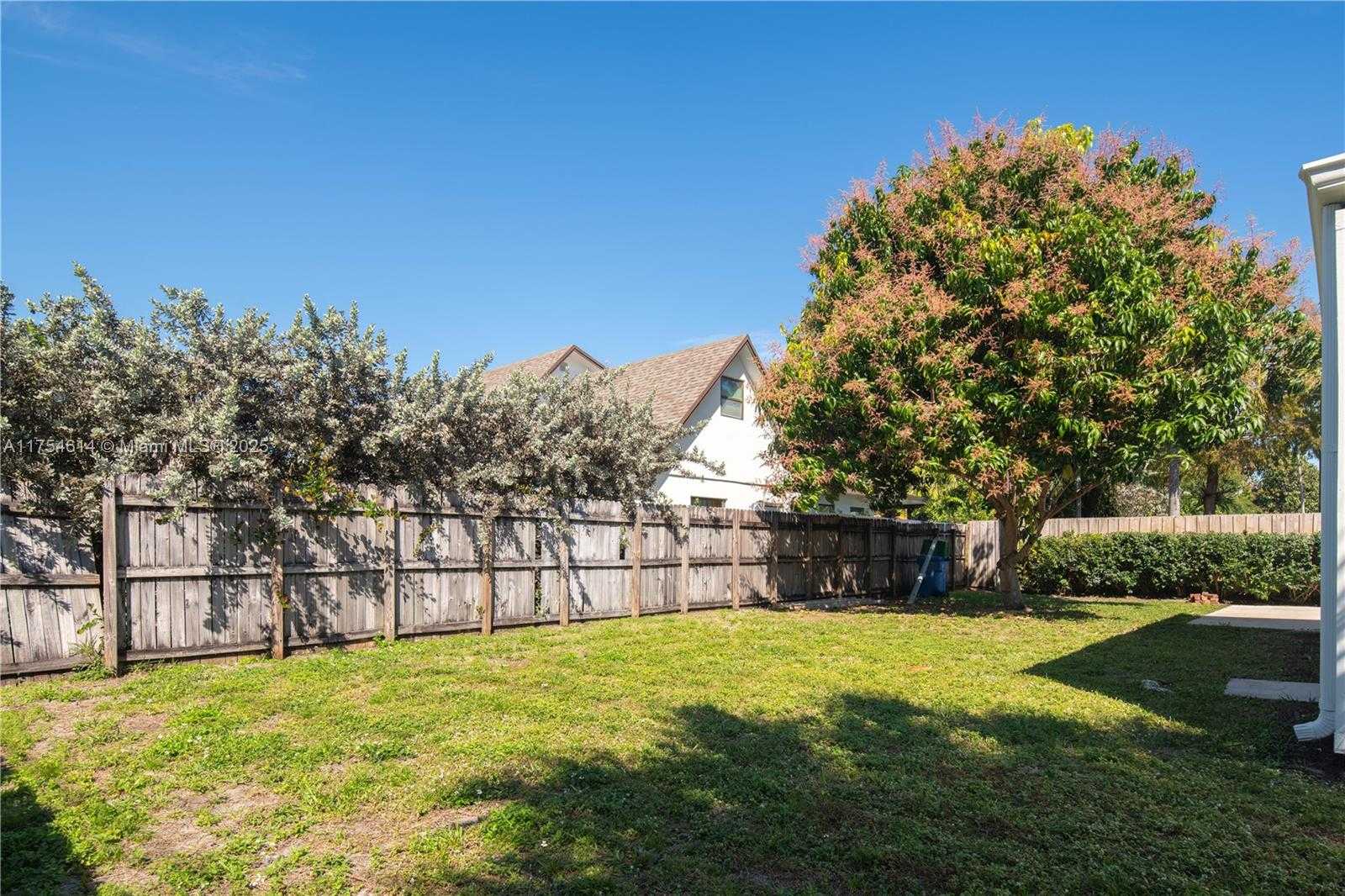 Small Image of 3821 NORTH EAST 16TH AVE, Oakland Park Number 20