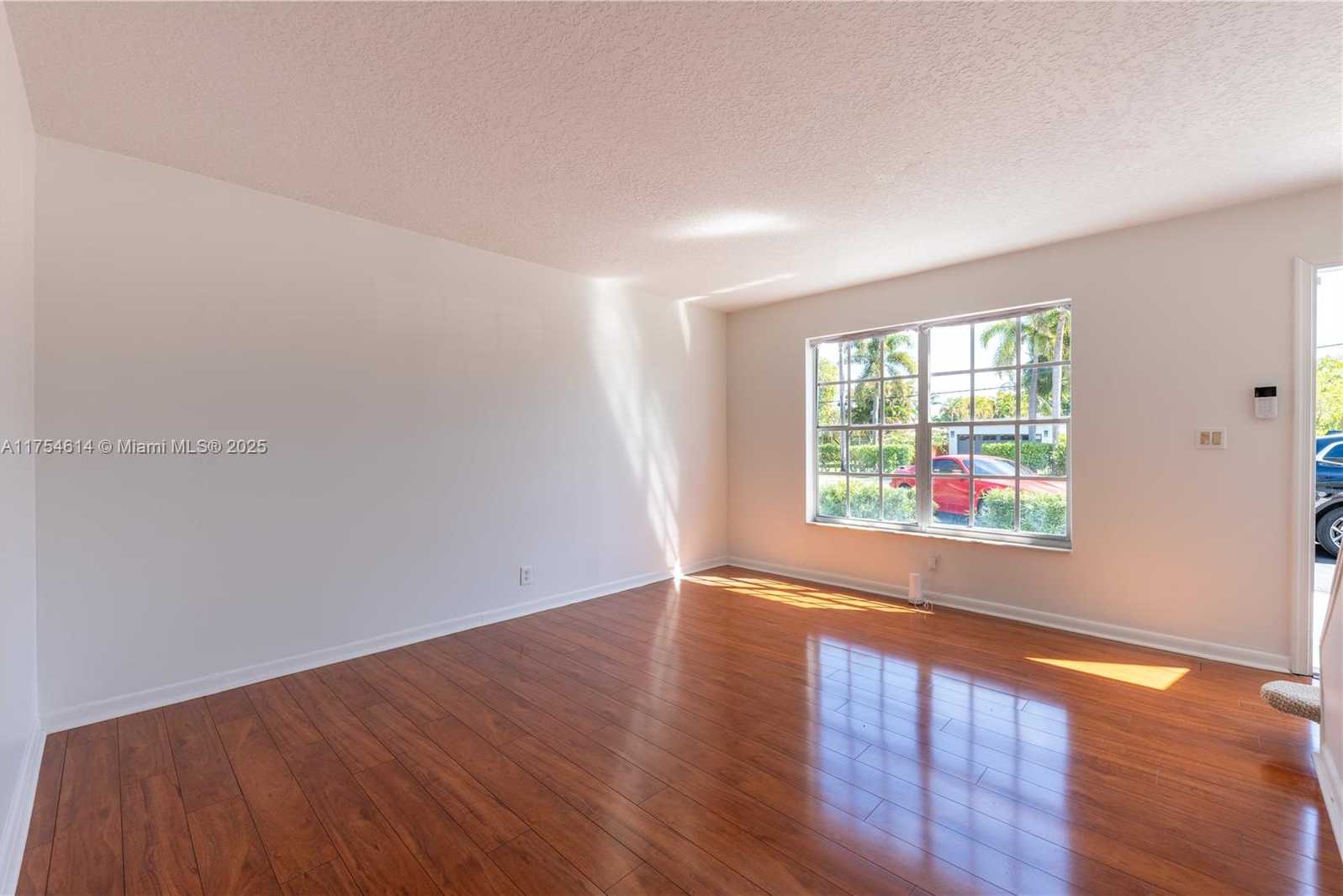 Small Image of 3821 NORTH EAST 16TH AVE, Oakland Park Number 27