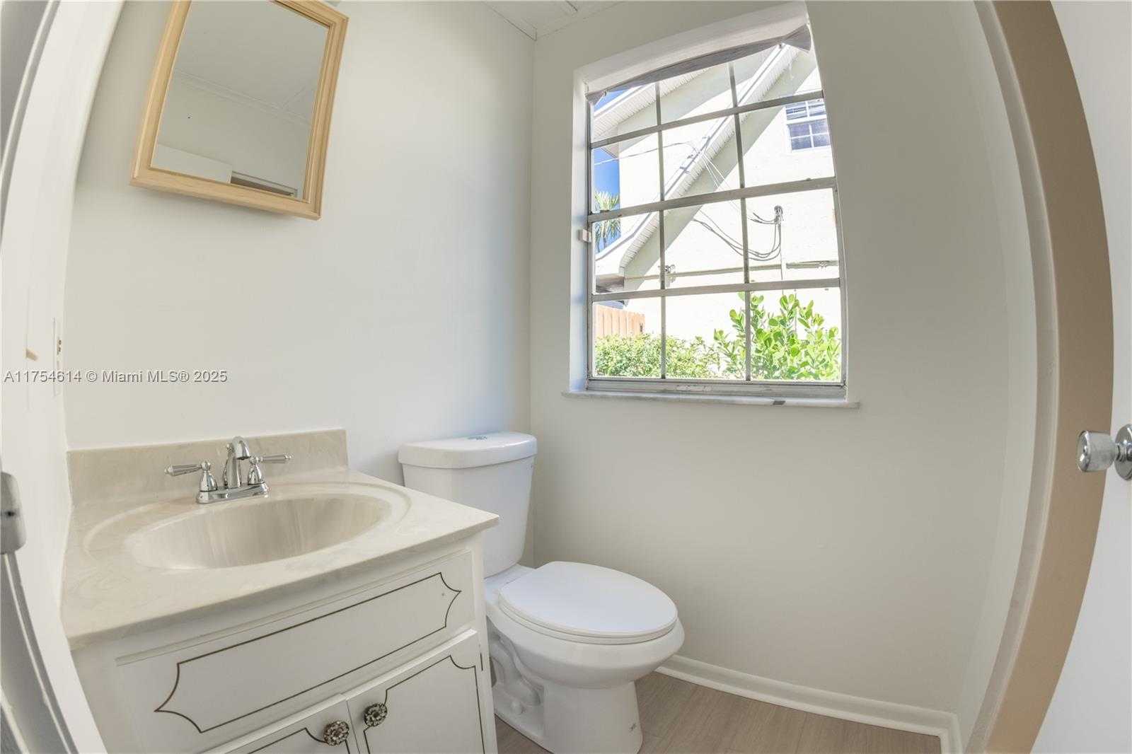Small Image of 3821 NORTH EAST 16TH AVE, Oakland Park Number 48