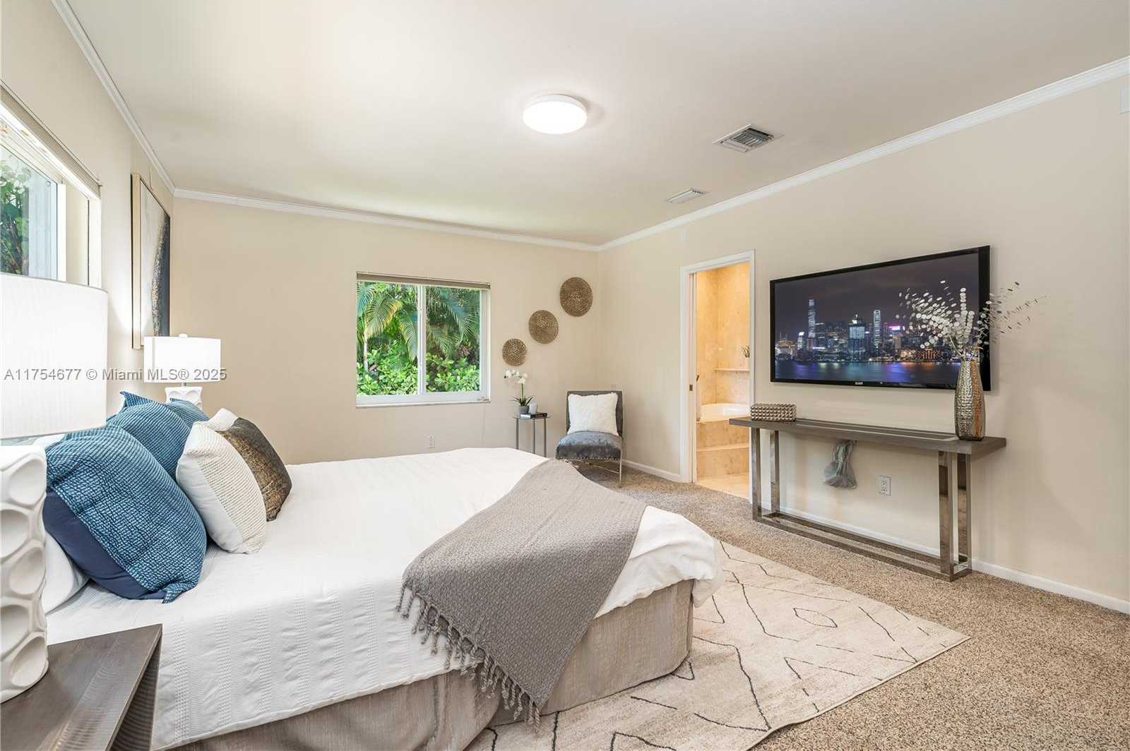 Small Image of 1284 NORTH EAST 94TH ST, Miami Shores Number 18