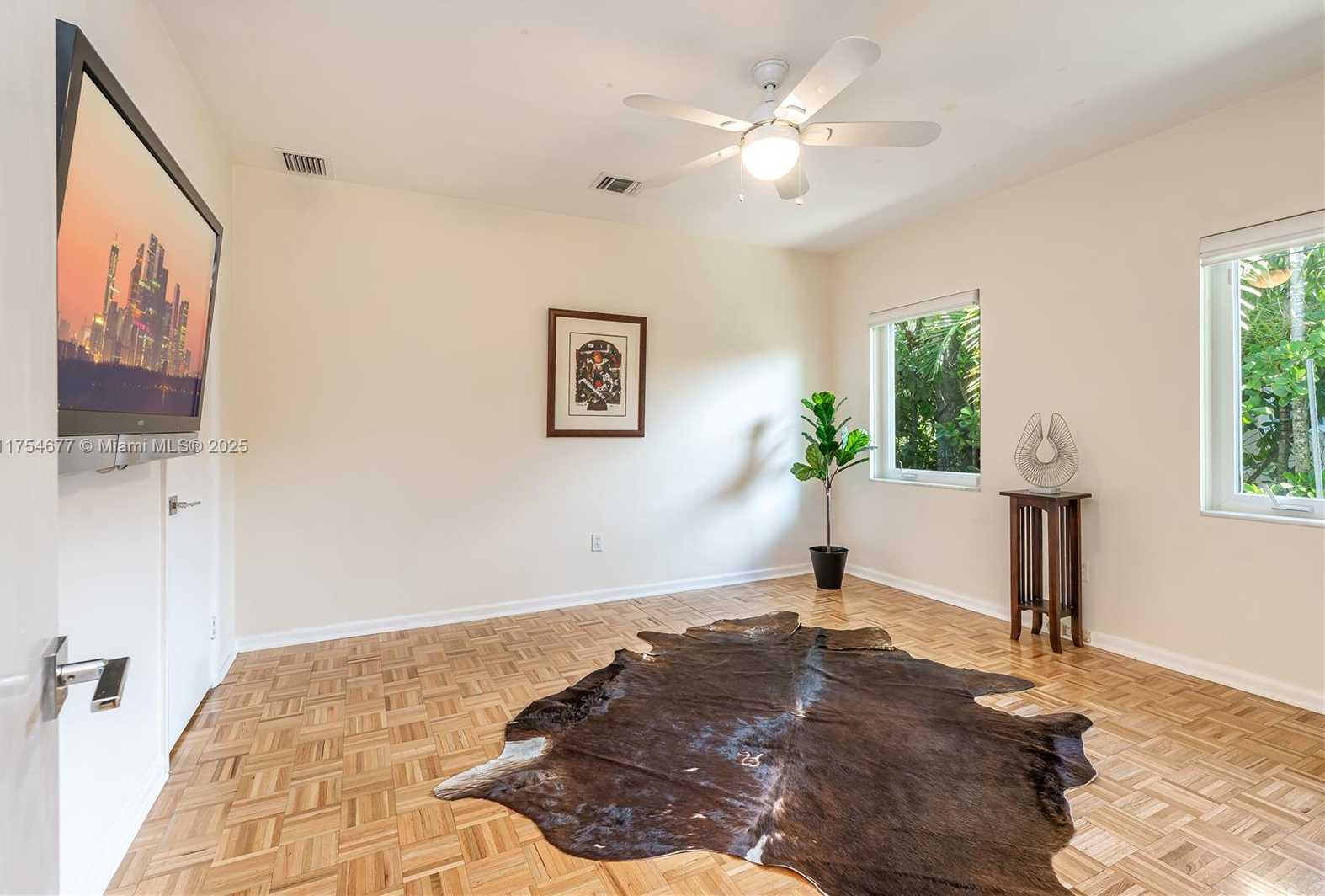 Small Image of 1284 NORTH EAST 94TH ST, Miami Shores Number 25