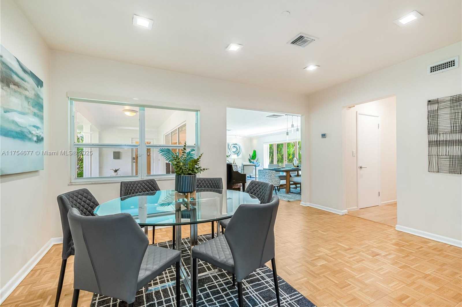 Small Image of 1284 NORTH EAST 94TH ST, Miami Shores Number 9