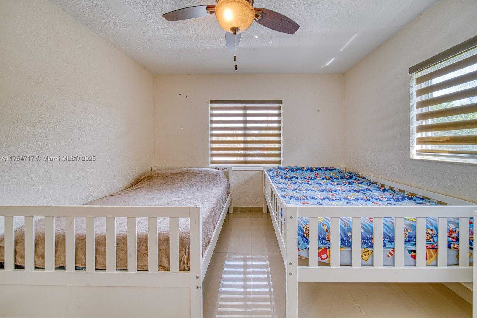 Small Image of 19390 SOUTH WEST 312TH ST, Homestead Number 27