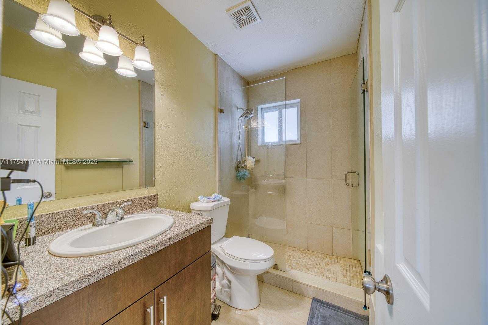 Small Image of 19390 SOUTH WEST 312TH ST, Homestead Number 36