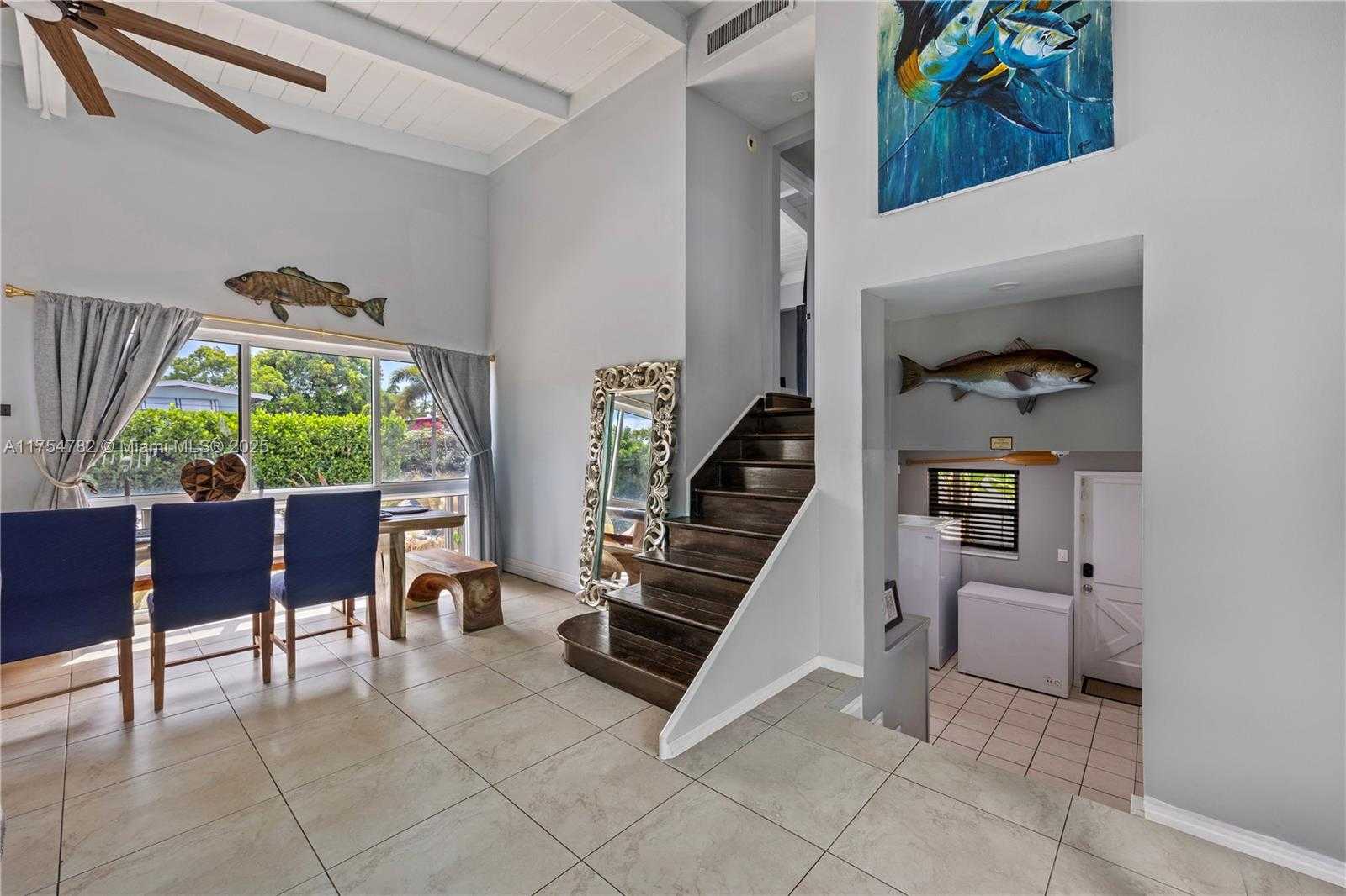Small Image of 2413 SUGARLOAF LN, Fort Lauderdale Number 30