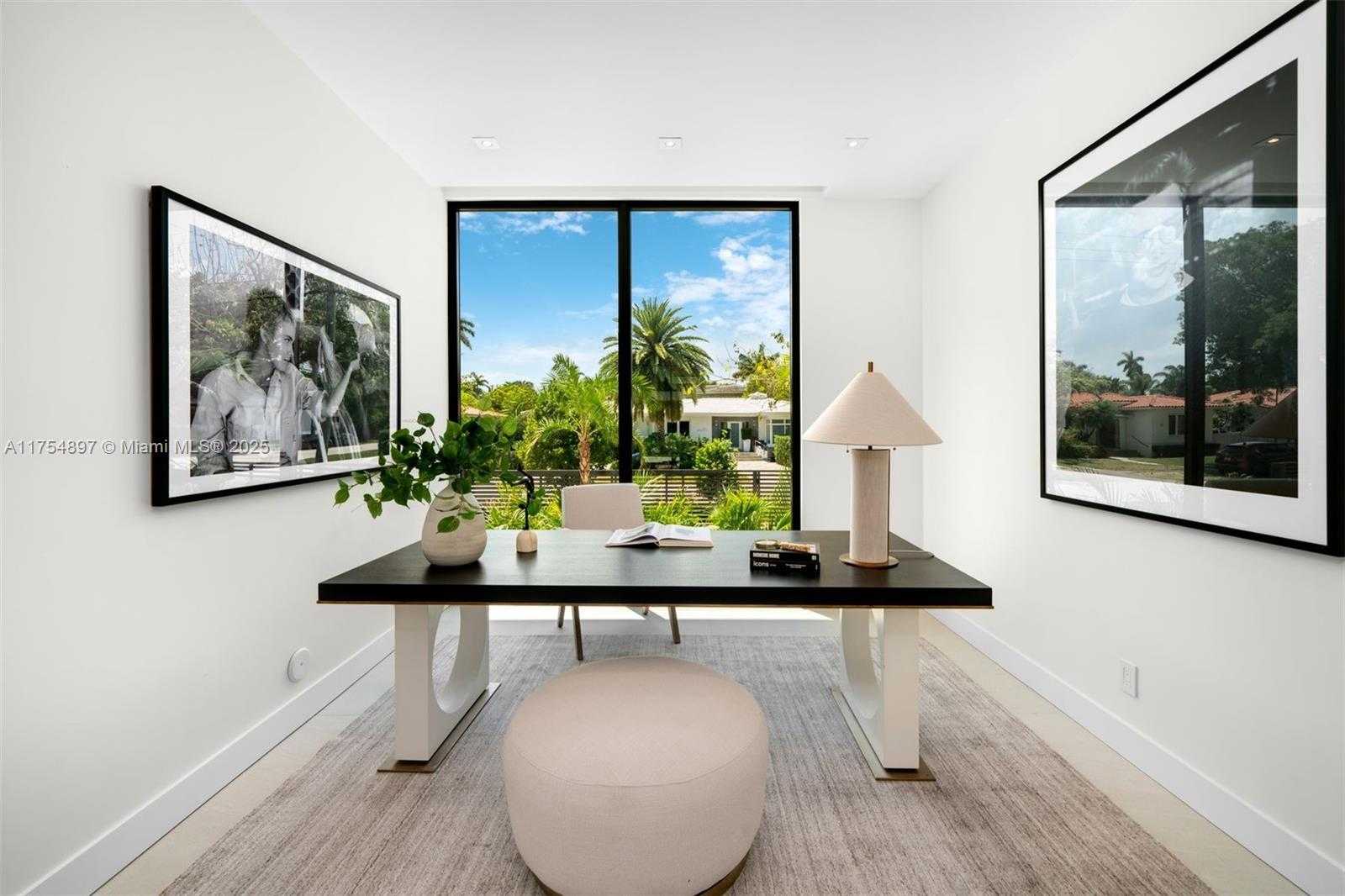Small Image of 4425 ADAMS AVE, Miami Beach Number 10