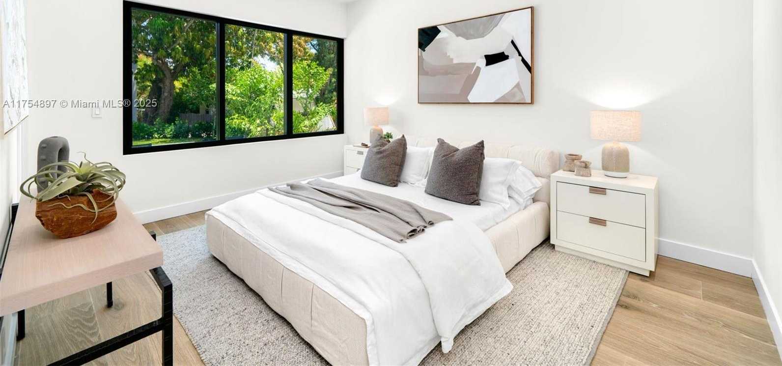 Small Image of 4425 ADAMS AVE, Miami Beach Number 27