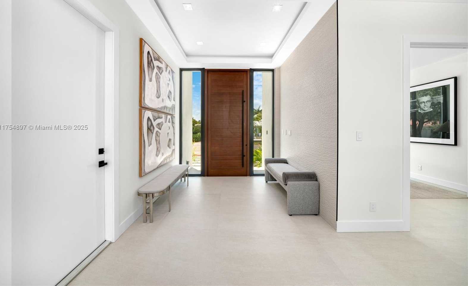 Small Image of 4425 ADAMS AVE, Miami Beach Number 6