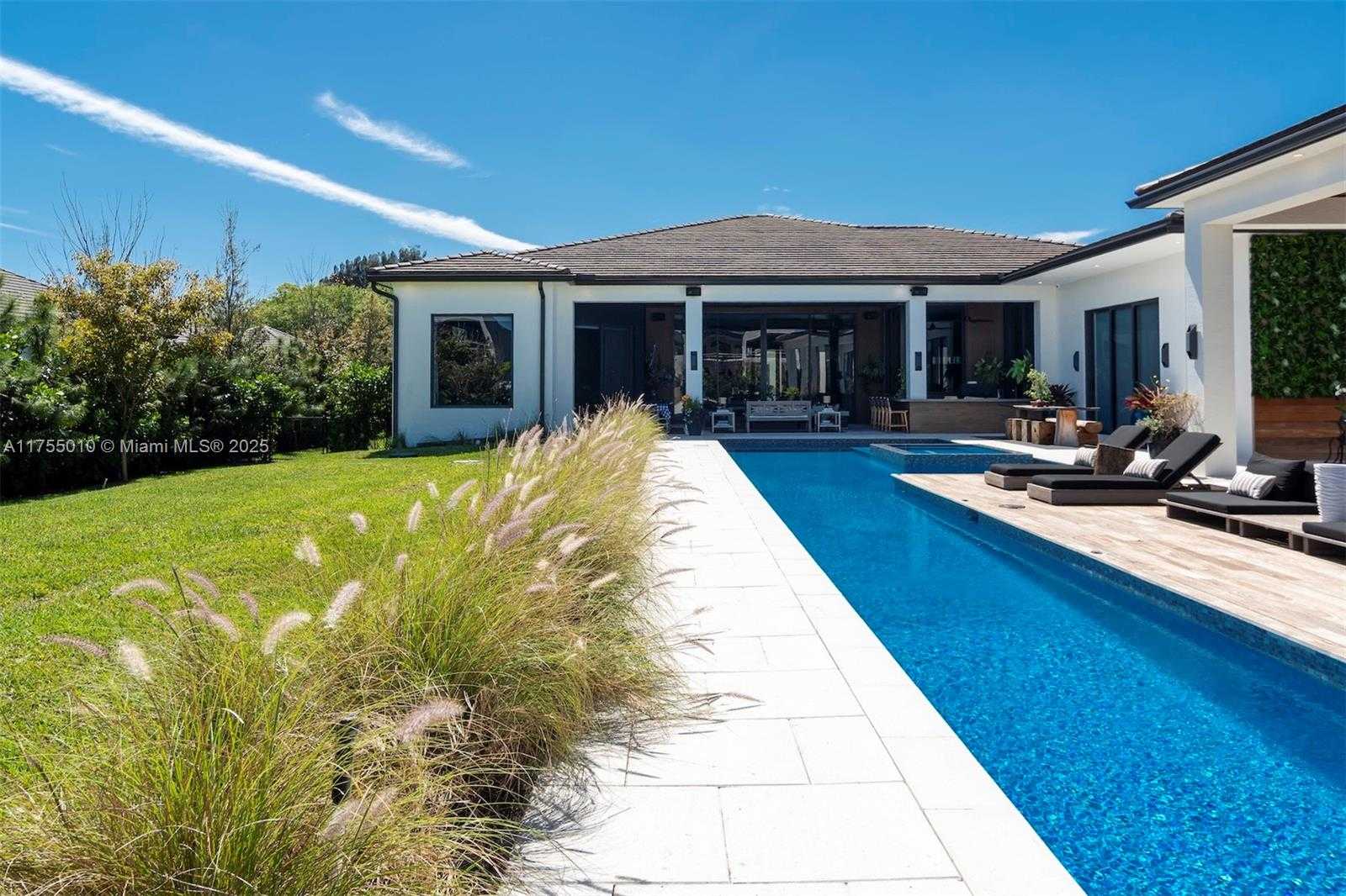 Small Image of 11791 NORTH WEST 6TH PL, Plantation Number 12