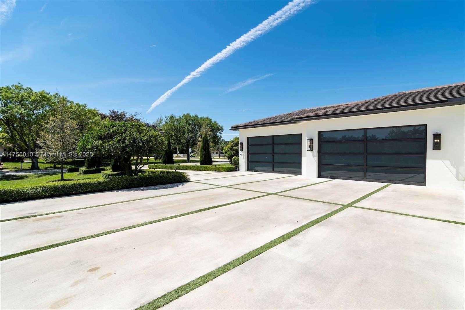 Small Image of 11791 NORTH WEST 6TH PL, Plantation Number 3
