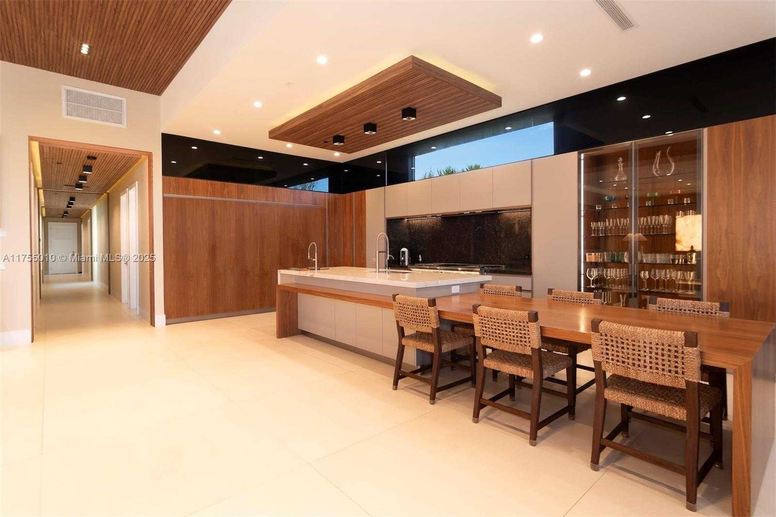 Small Image of 11791 NORTH WEST 6TH PL, Plantation Number 55