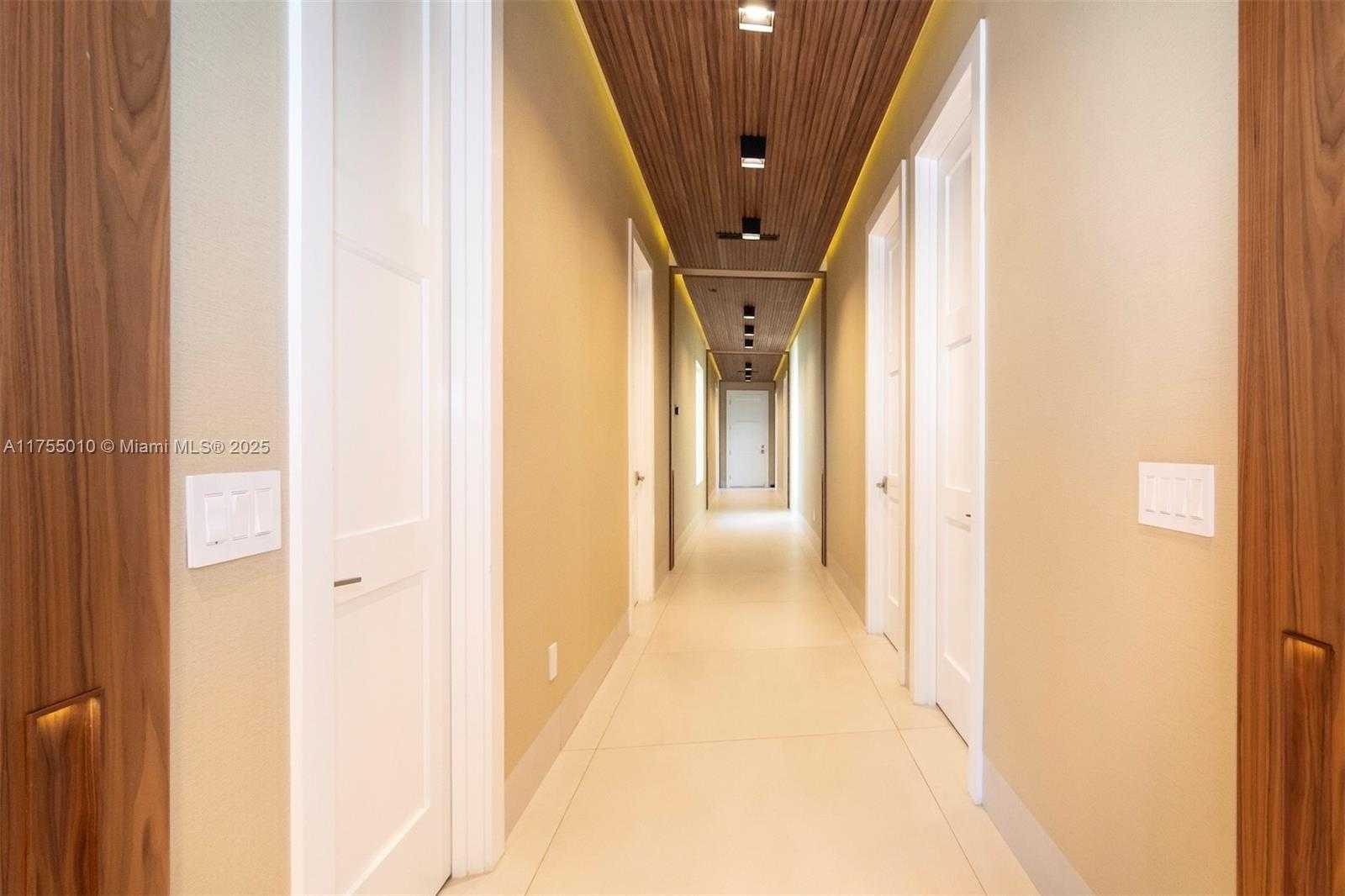 Small Image of 11791 NORTH WEST 6TH PL, Plantation Number 57