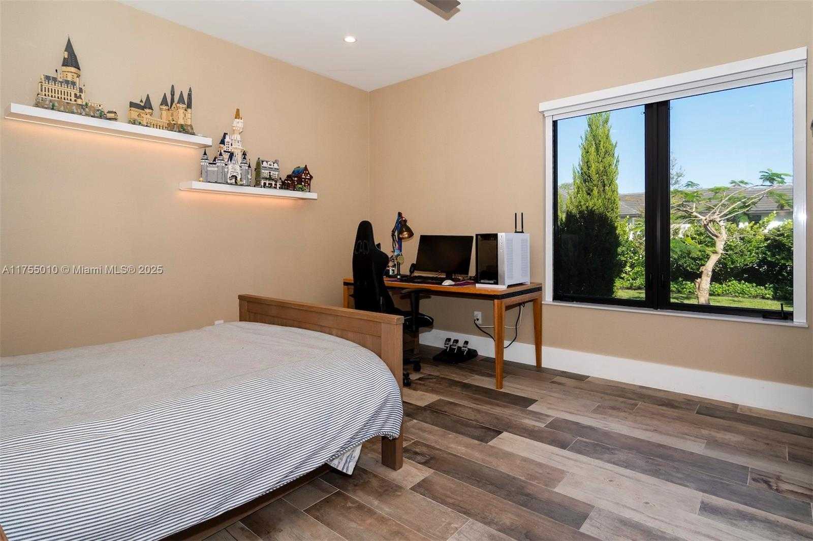 Small Image of 11791 NORTH WEST 6TH PL, Plantation Number 87