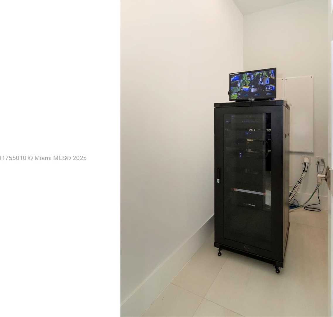 Small Image of 11791 NORTH WEST 6TH PL, Plantation Number 90