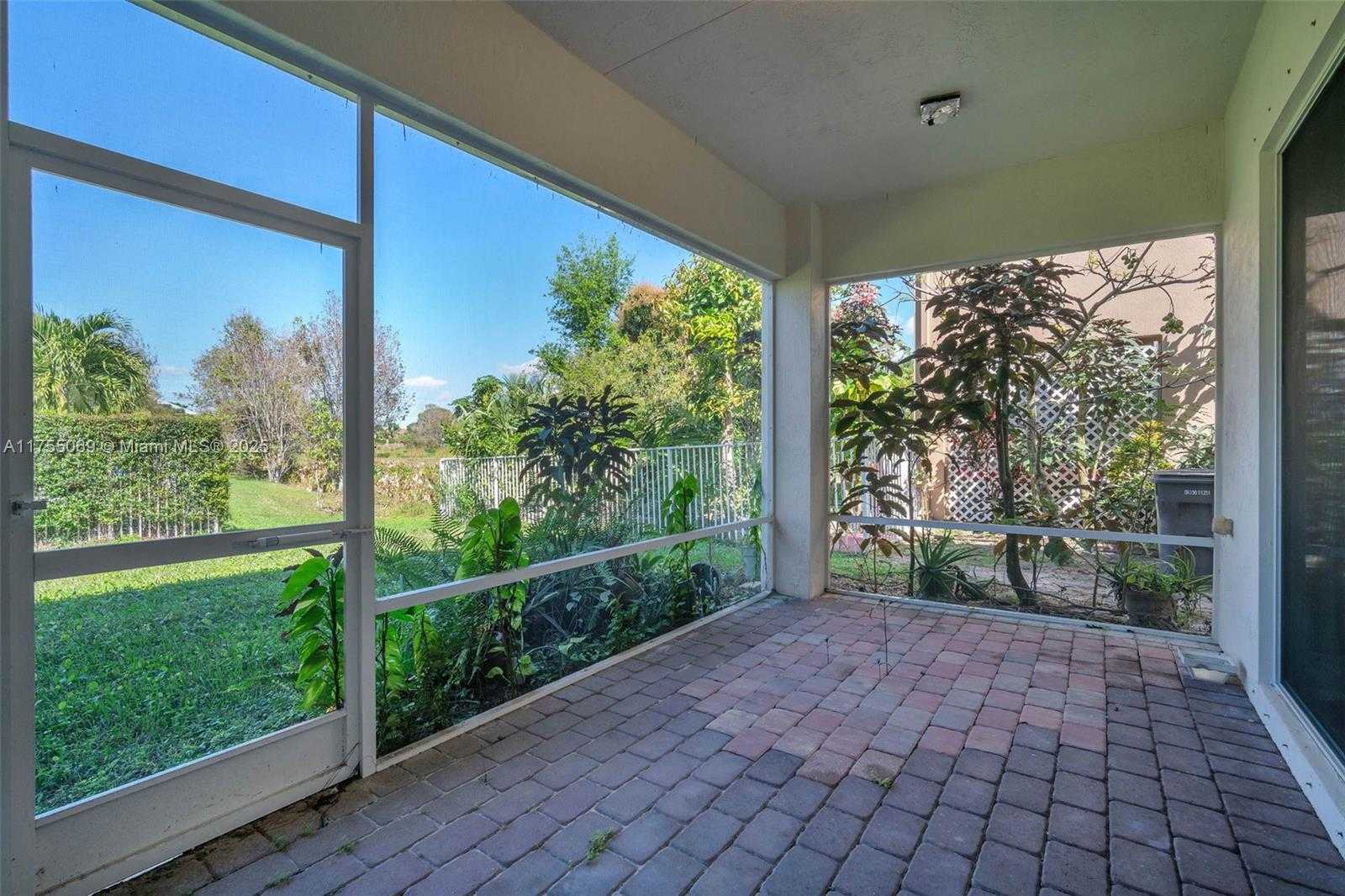 Small Image of 9345 MADEWOOD CT, Royal Palm Beach Number 41