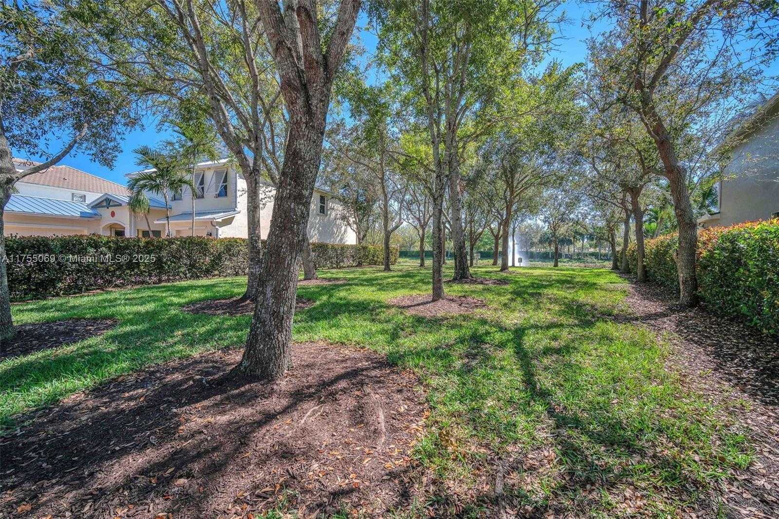Small Image of 9345 MADEWOOD CT, Royal Palm Beach Number 48