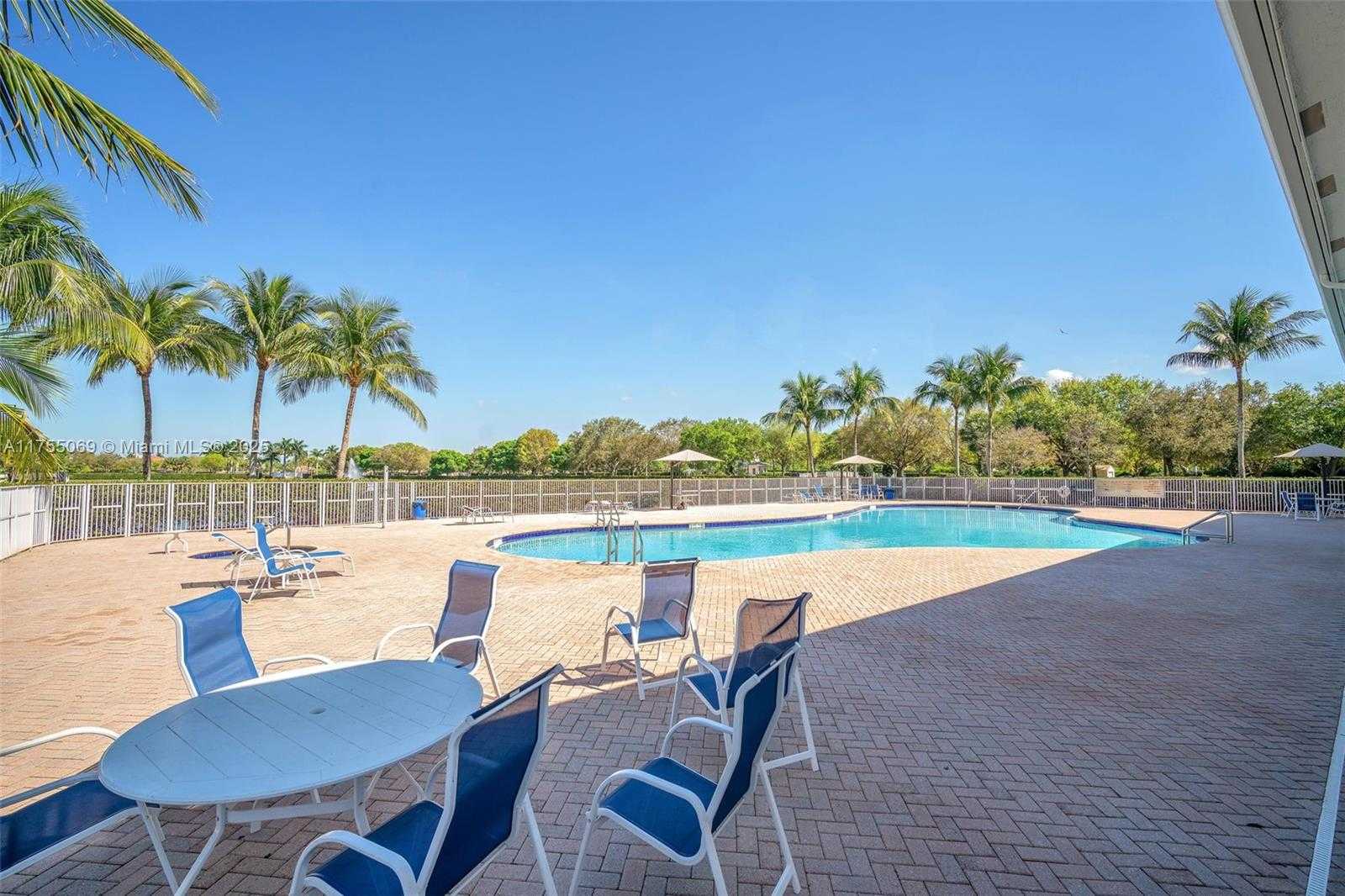 Small Image of 9345 MADEWOOD CT, Royal Palm Beach Number 49