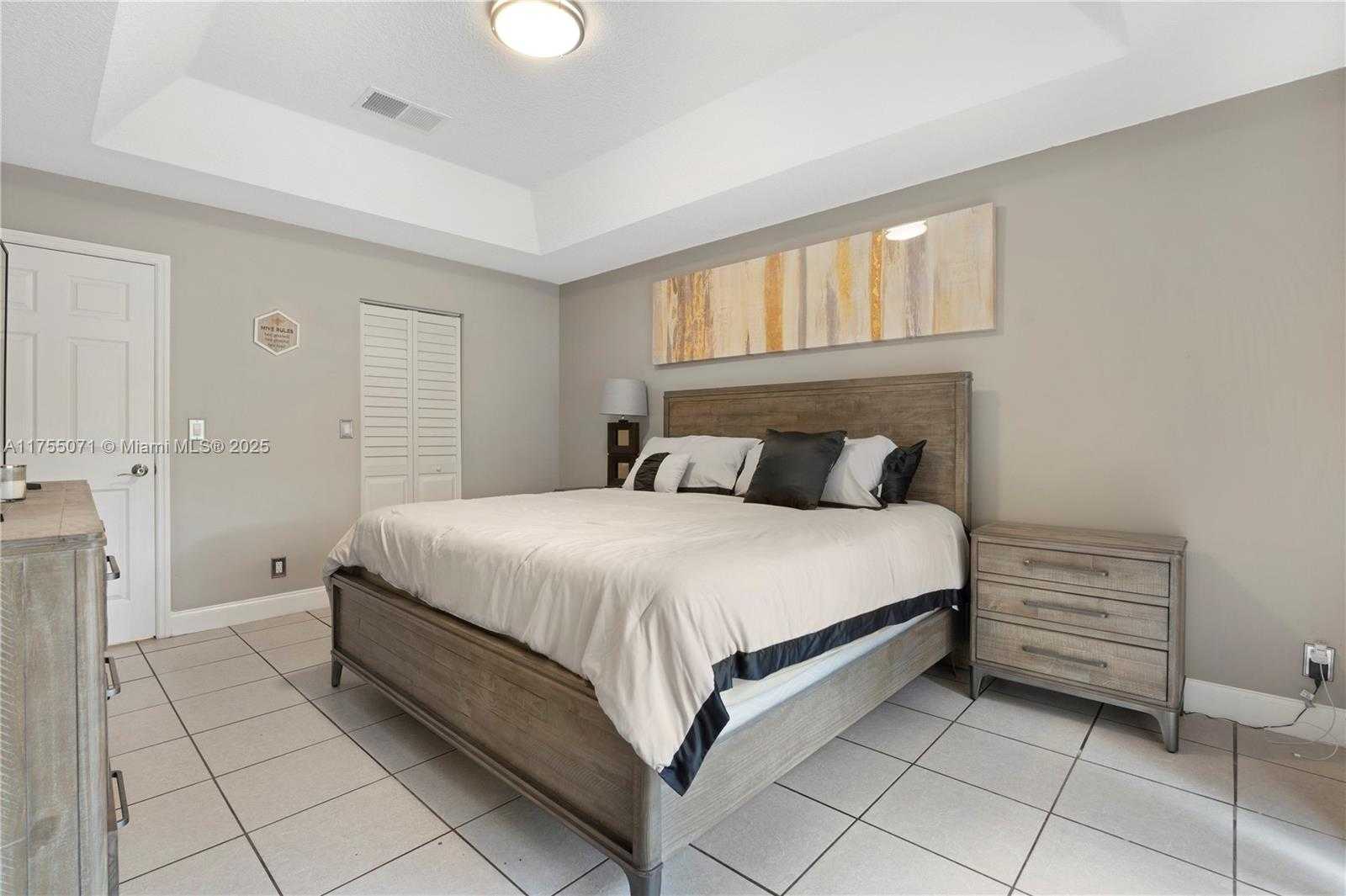 Small Image of 4731 NW 7th Manor, Coconut Creek, FL 33063, USA Number 20