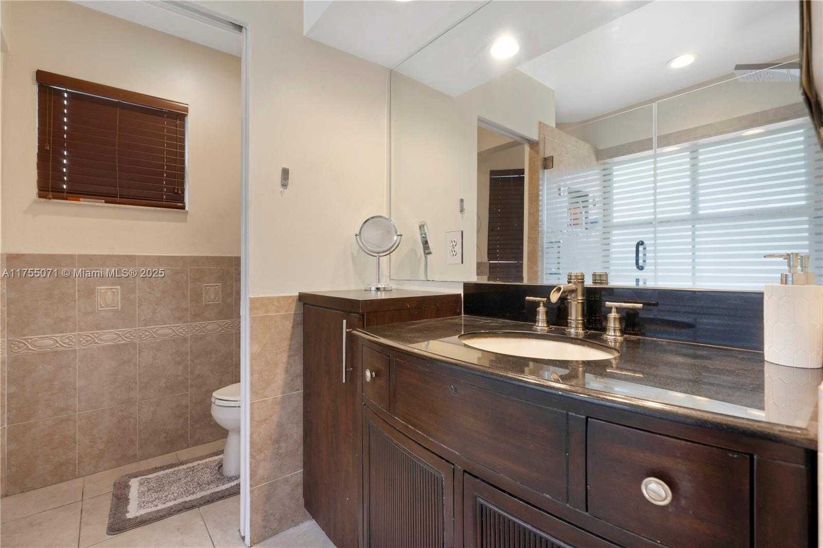 Small Image of 4731 NW 7th Manor, Coconut Creek, FL 33063, USA Number 22