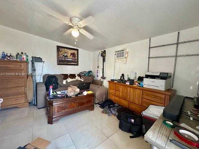 Small Image of 13491 SOUTH WEST 7TH PL, Davie Number 11