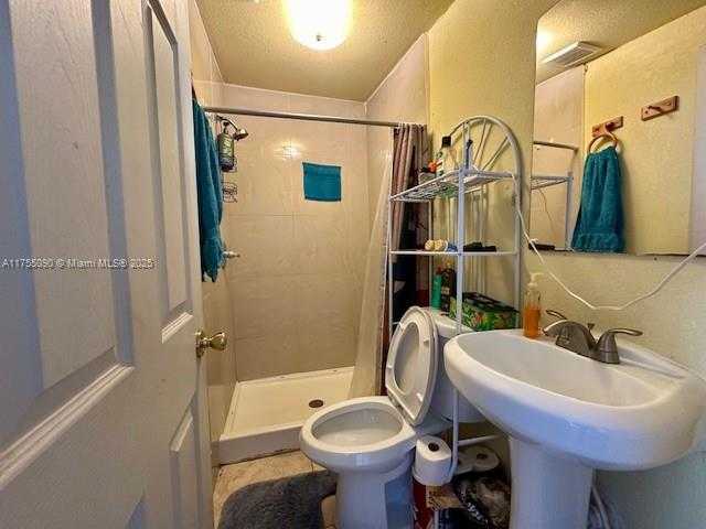 Small Image of 13491 SOUTH WEST 7TH PL, Davie Number 13