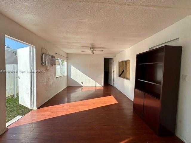 Small Image of 13491 SOUTH WEST 7TH PL, Davie Number 2