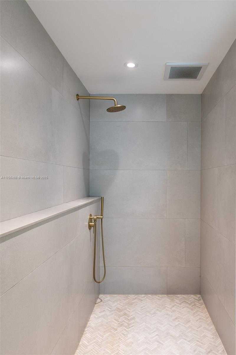 Small Image of 8513 SOUTH WEST 169 TER, Palmetto Bay Number 37