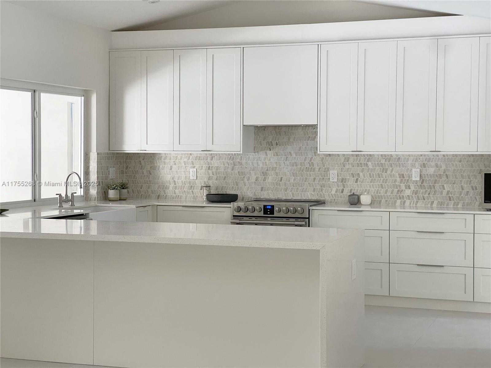 Small Image of 8513 SOUTH WEST 169 TER, Palmetto Bay Number 44