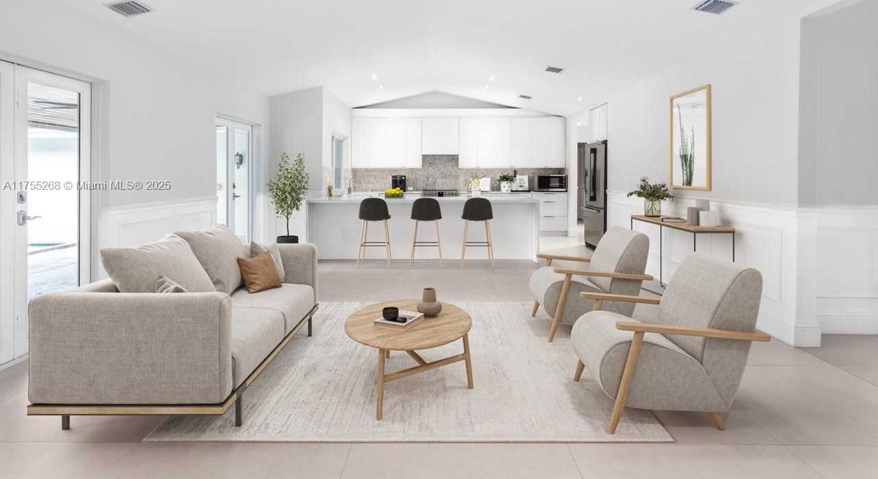 Small Image of 8513 SOUTH WEST 169 TER, Palmetto Bay Number 6