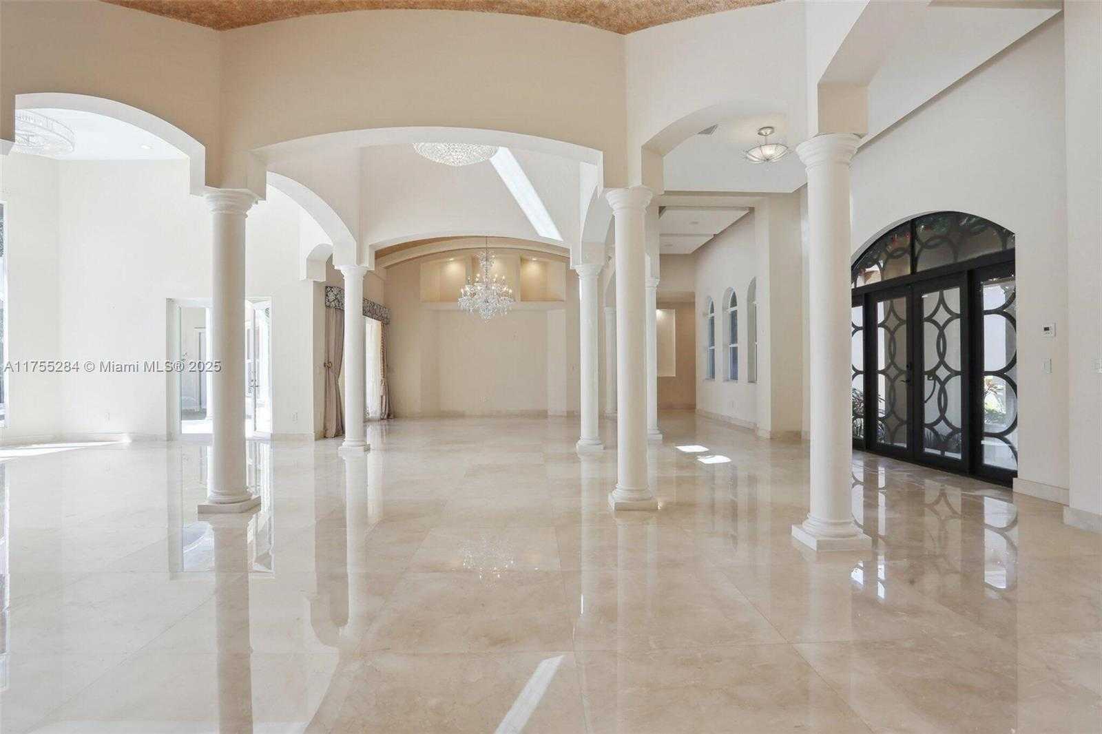 Small Image of 7480 SOUTH WEST 100TH ST, Pinecrest Number 11