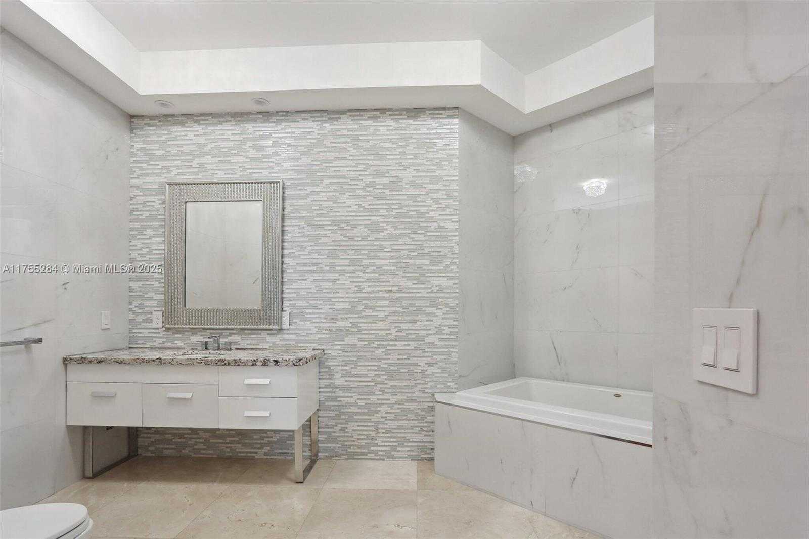 Small Image of 7480 SOUTH WEST 100TH ST, Pinecrest Number 36
