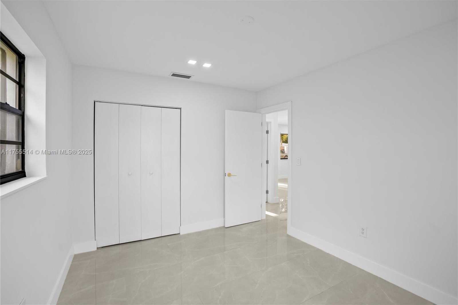 Small Image of 5280 SOUTH WEST 90TH AVE, Cooper City Number 18