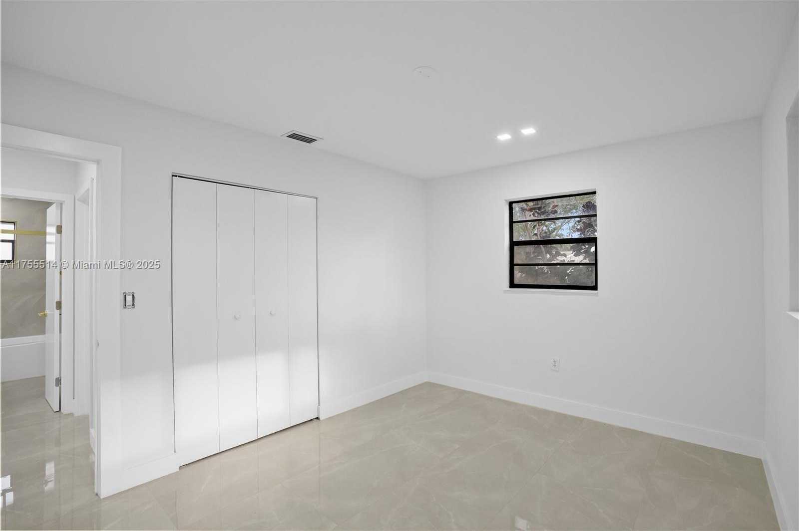 Small Image of 5280 SOUTH WEST 90TH AVE, Cooper City Number 23