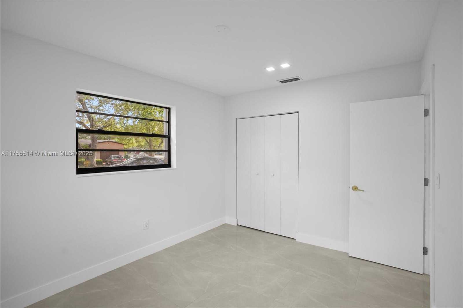 Small Image of 5280 SOUTH WEST 90TH AVE, Cooper City Number 27