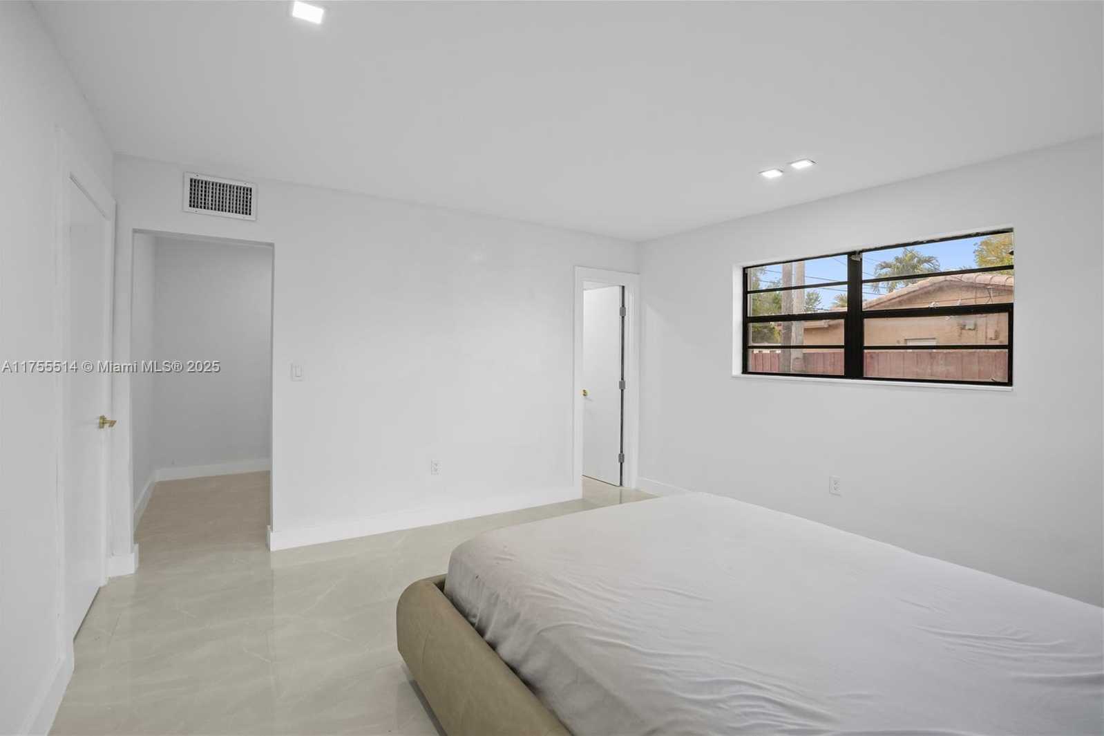 Small Image of 5280 SOUTH WEST 90TH AVE, Cooper City Number 30