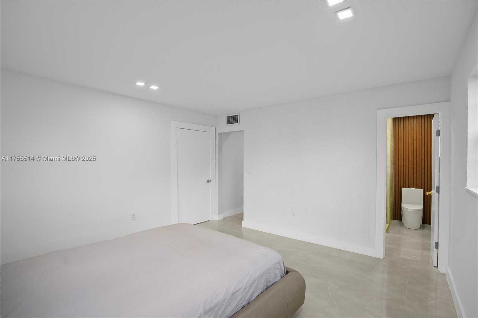 Small Image of 5280 SOUTH WEST 90TH AVE, Cooper City Number 31