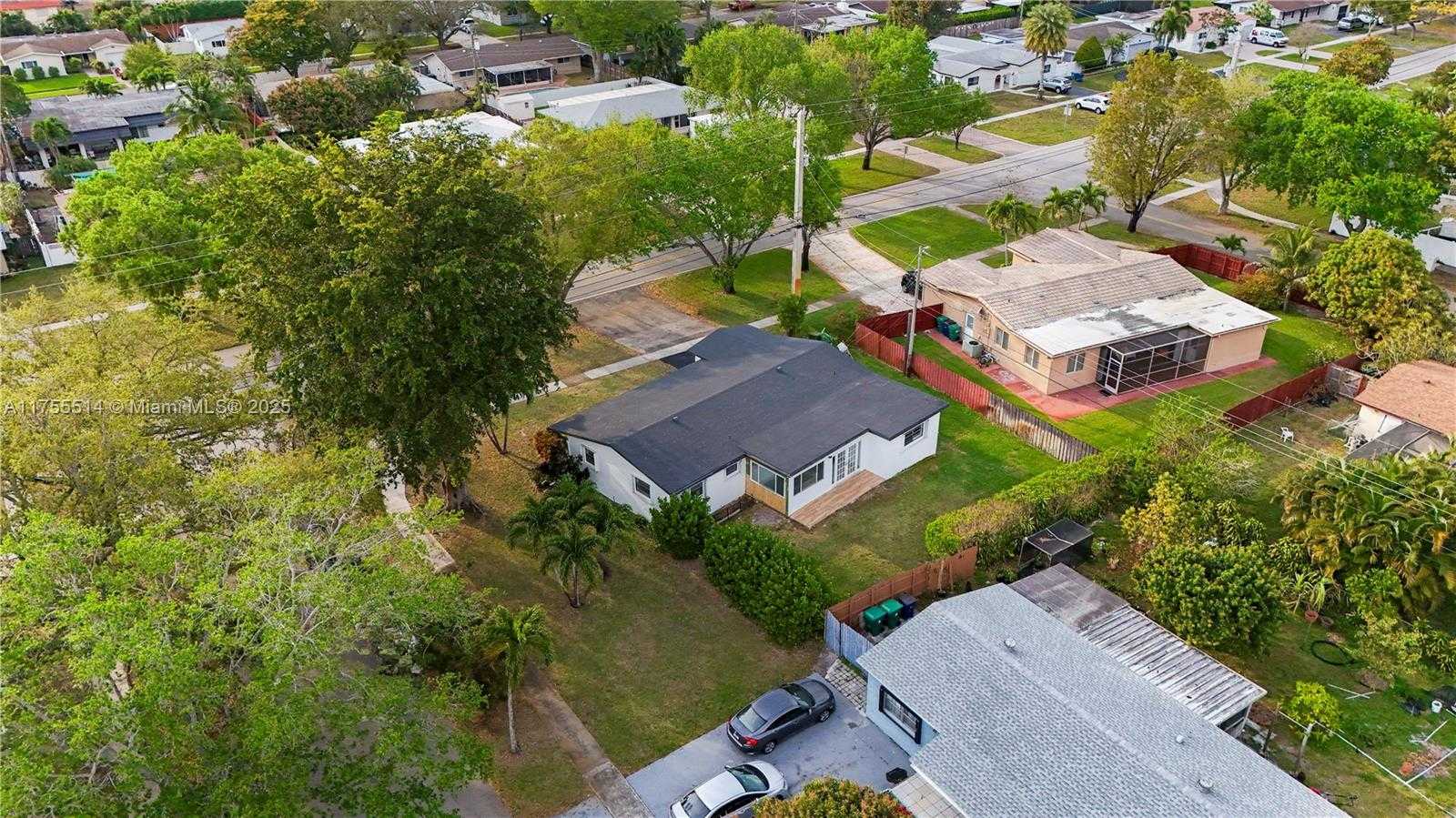 Small Image of 5280 SOUTH WEST 90TH AVE, Cooper City Number 46