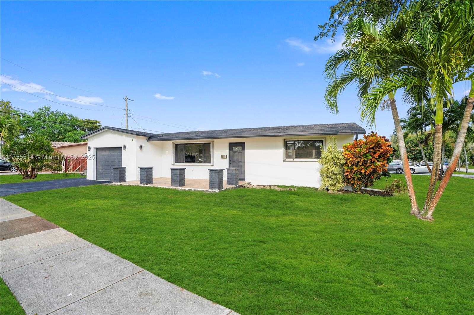 Small Image of 5280 SOUTH WEST 90TH AVE, Cooper City Number 5