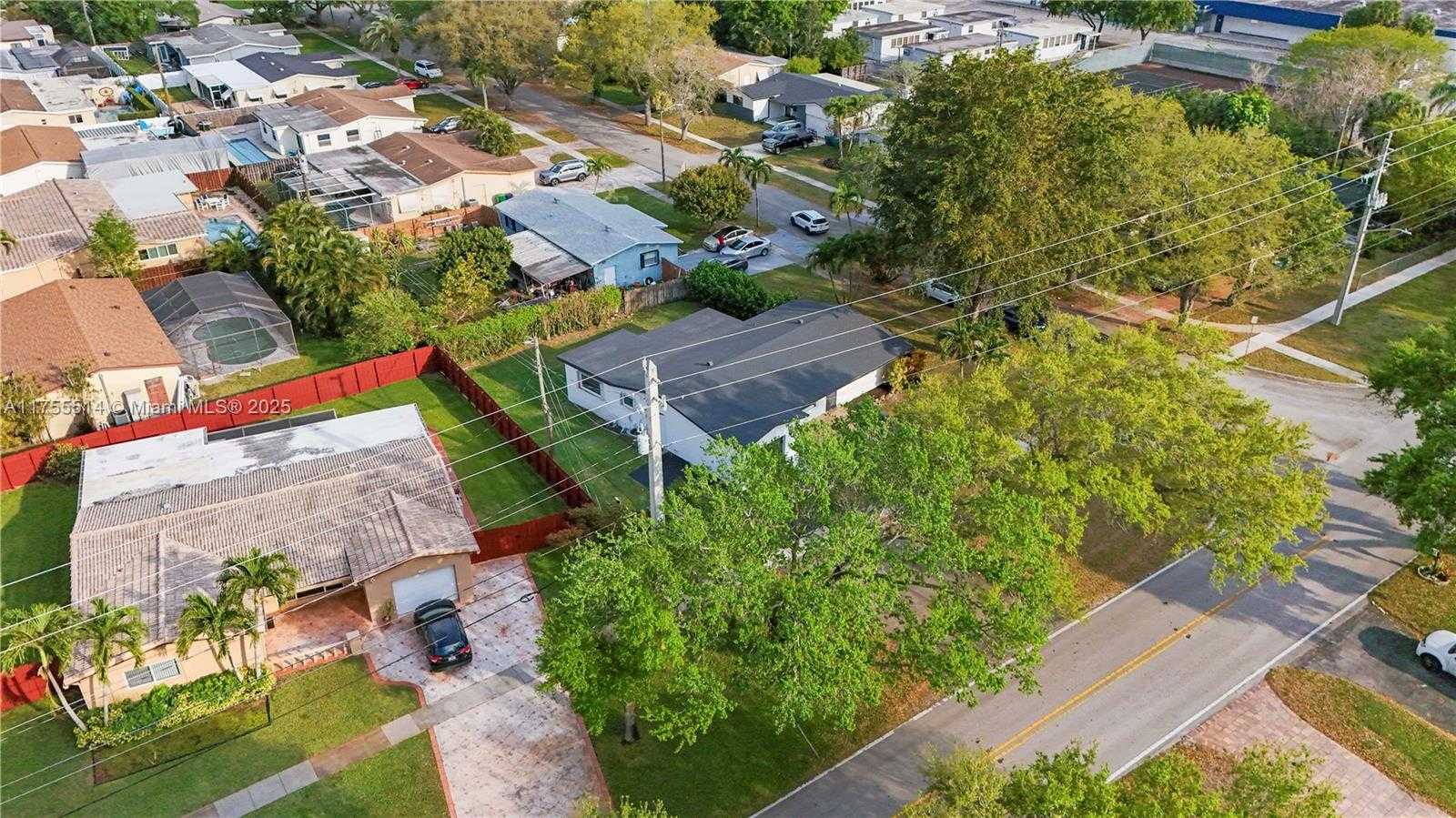 Small Image of 5280 SOUTH WEST 90TH AVE, Cooper City Number 50