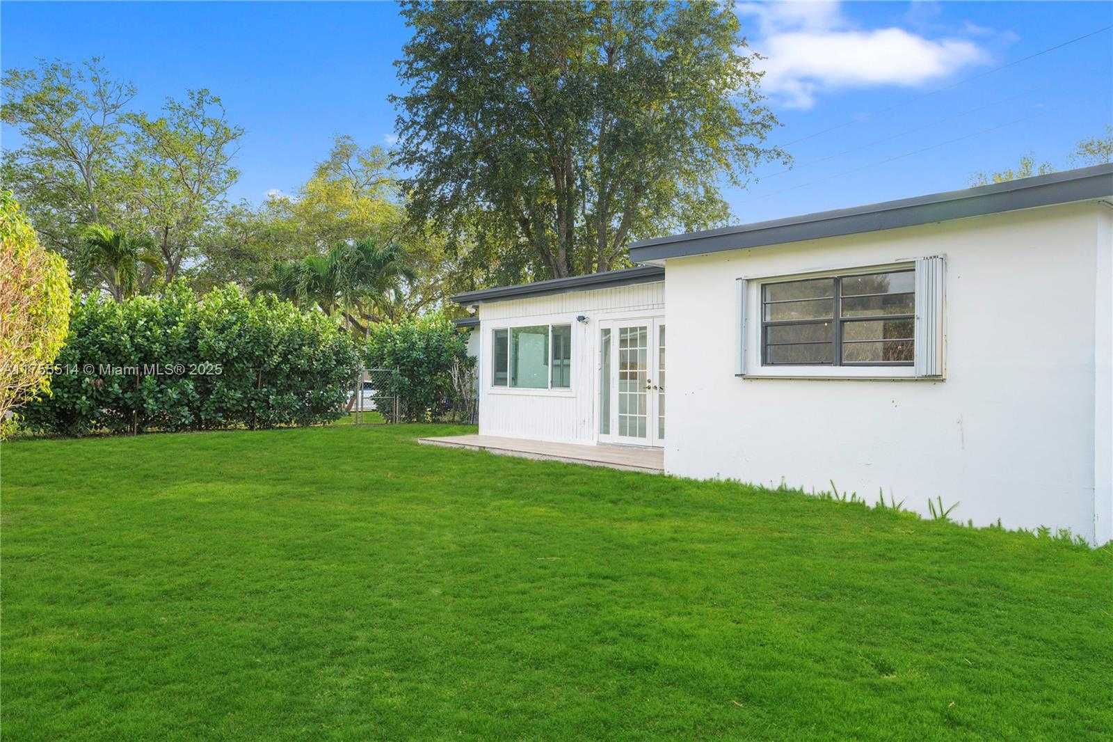 Small Image of 5280 SOUTH WEST 90TH AVE, Cooper City Number 62