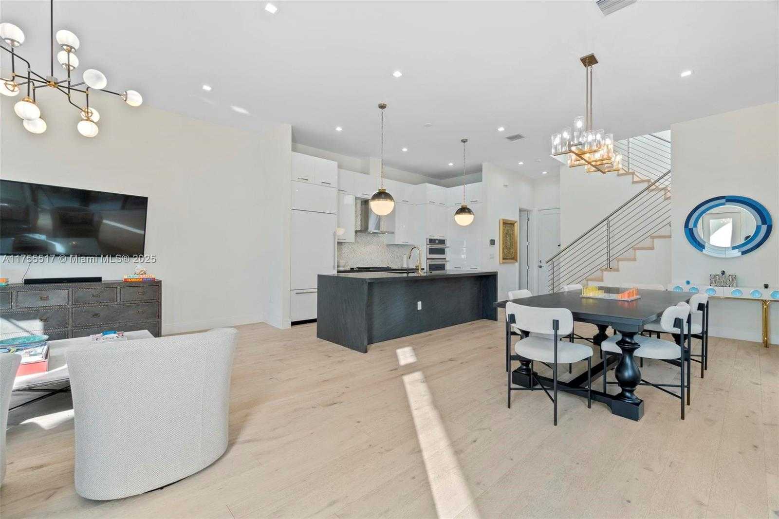 Small Image of 4482 NORTH WEST 80TH AVE, Doral Number 13