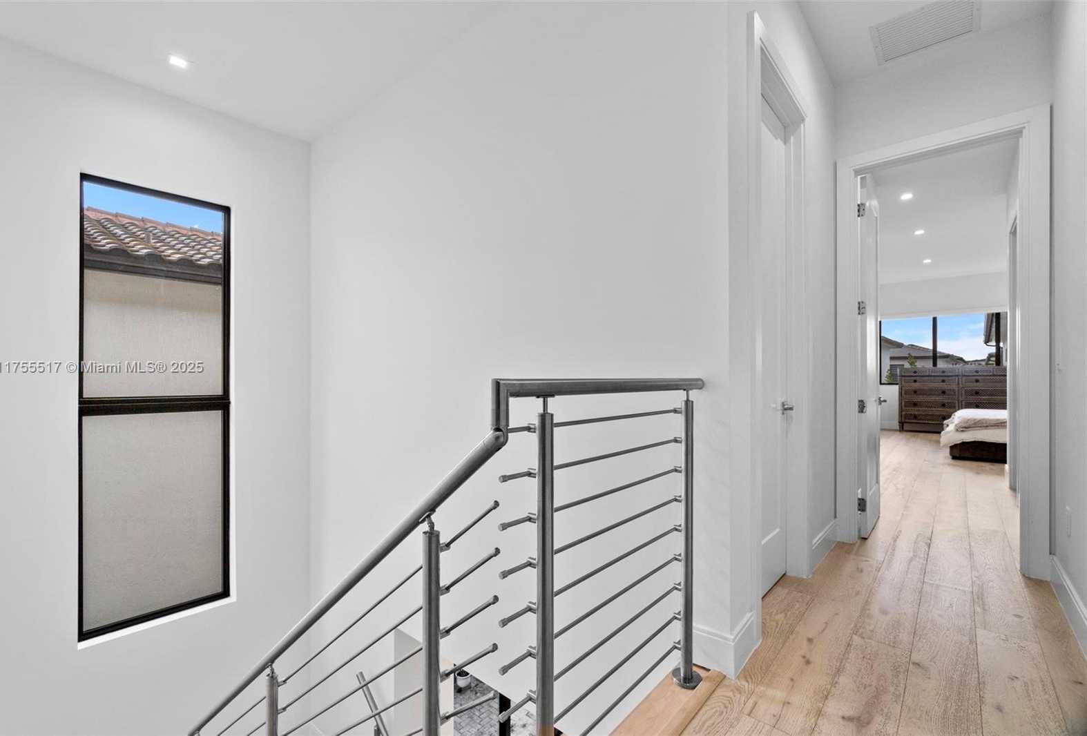 Small Image of 4482 NORTH WEST 80TH AVE, Doral Number 17