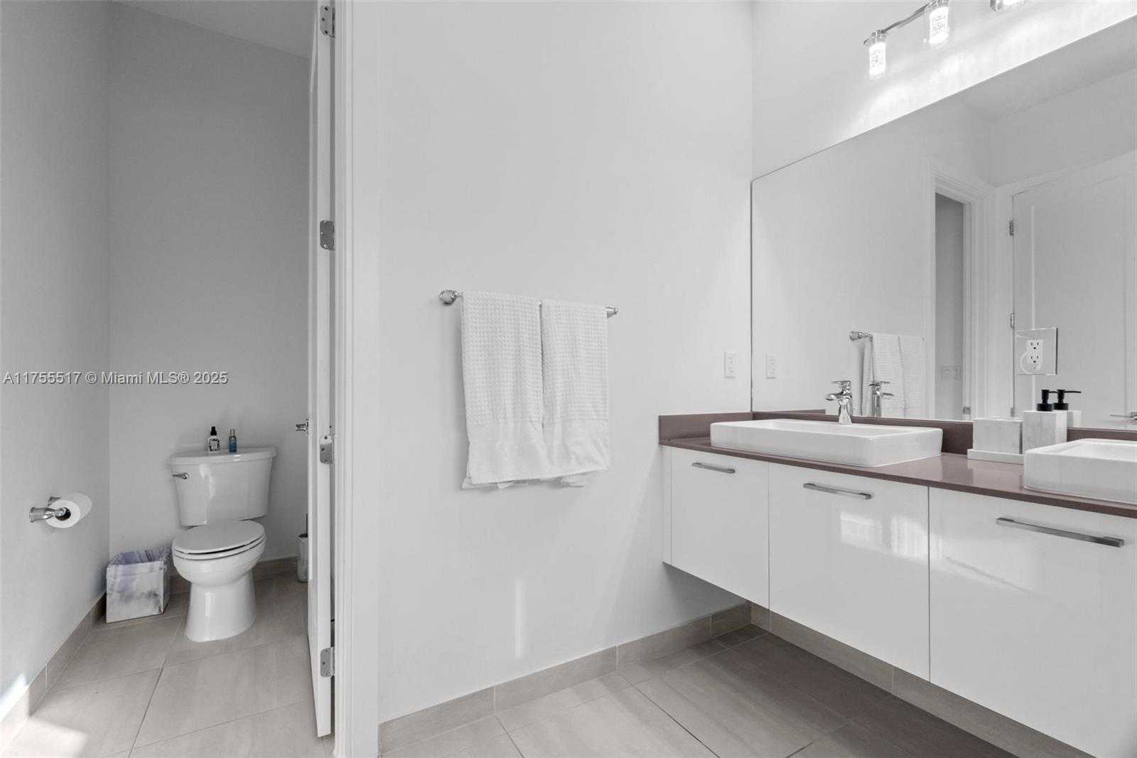 Small Image of 4482 NORTH WEST 80TH AVE, Doral Number 20