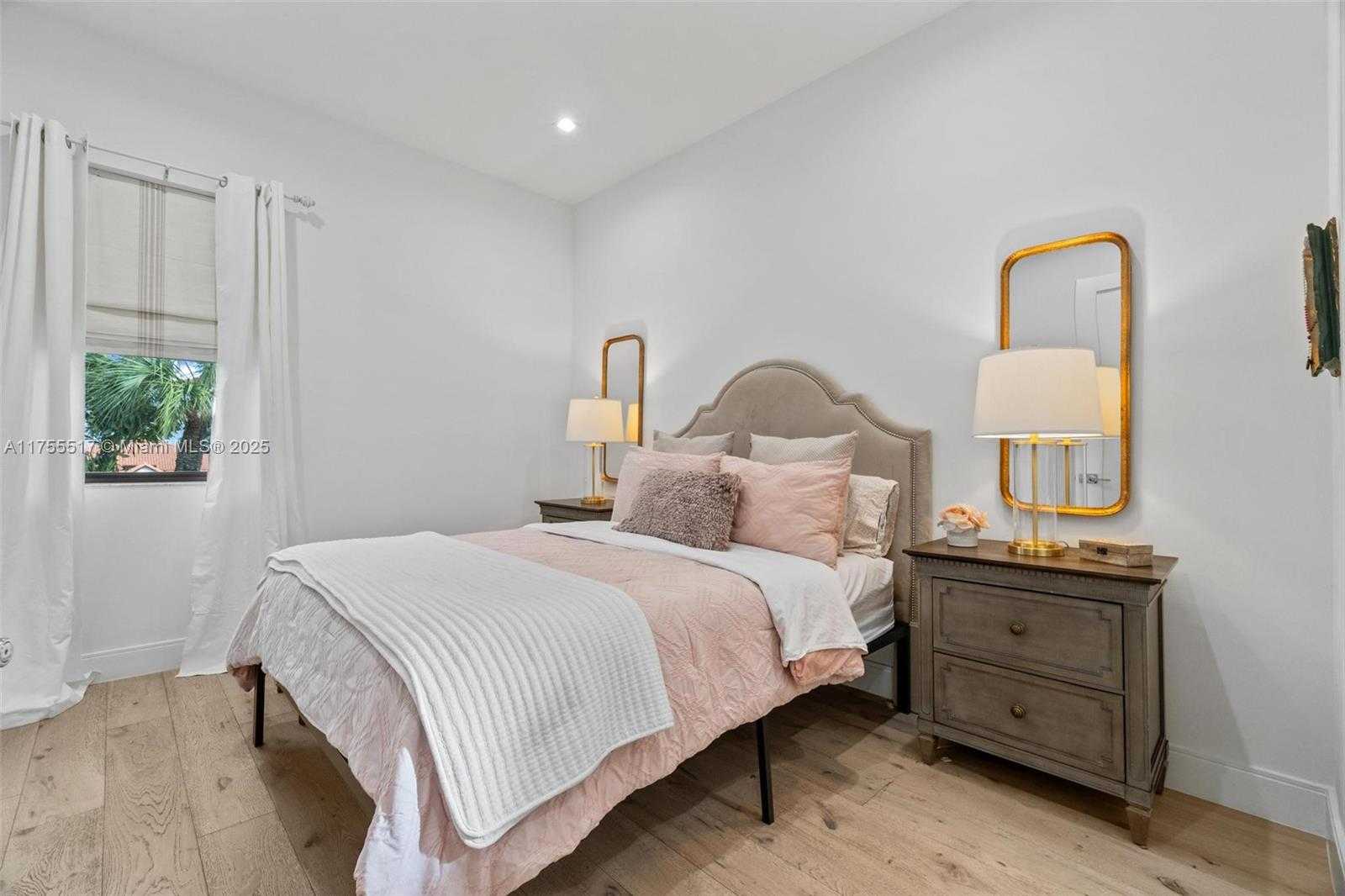 Small Image of 4482 NORTH WEST 80TH AVE, Doral Number 21