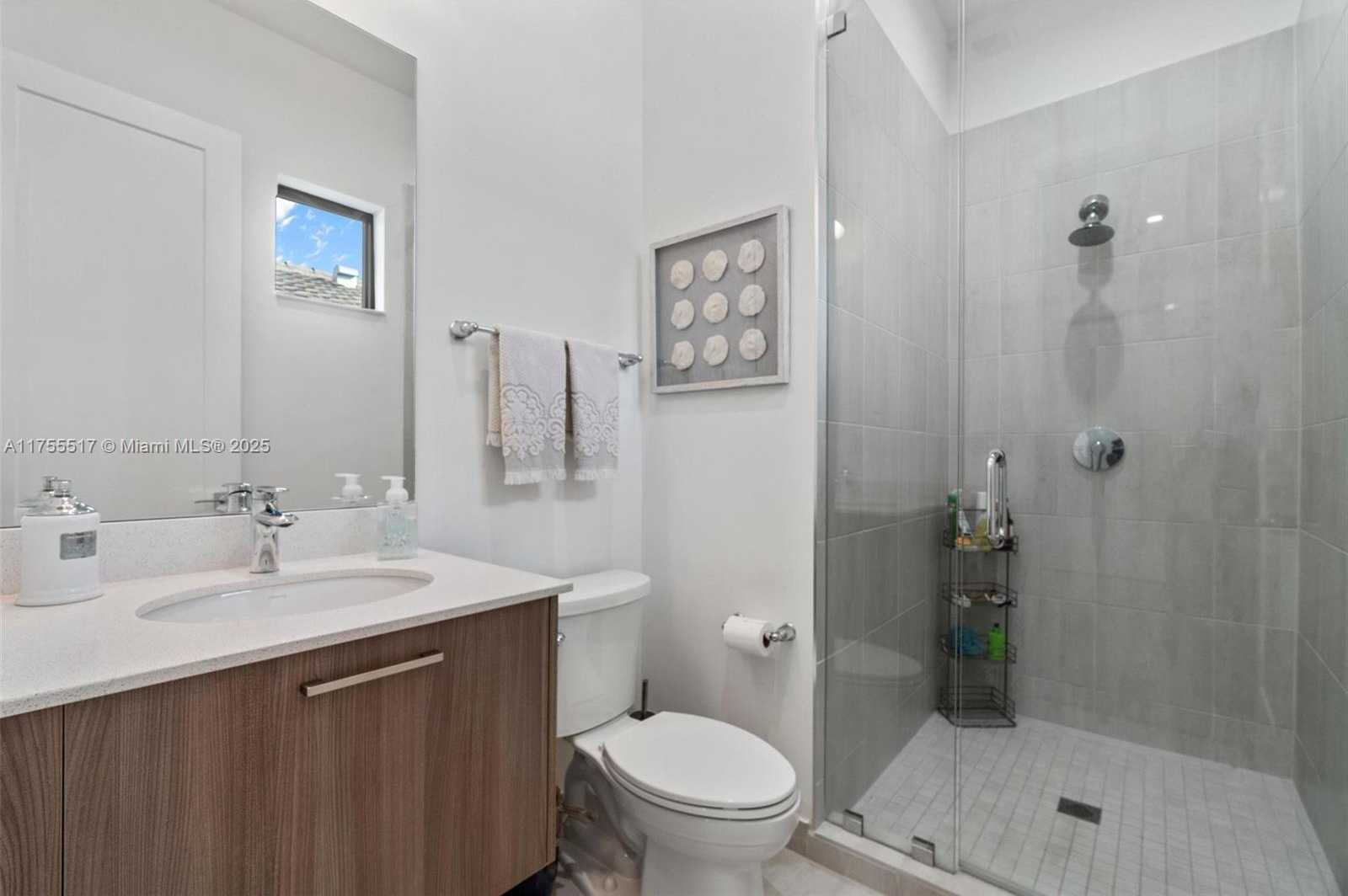 Small Image of 4482 NORTH WEST 80TH AVE, Doral Number 23