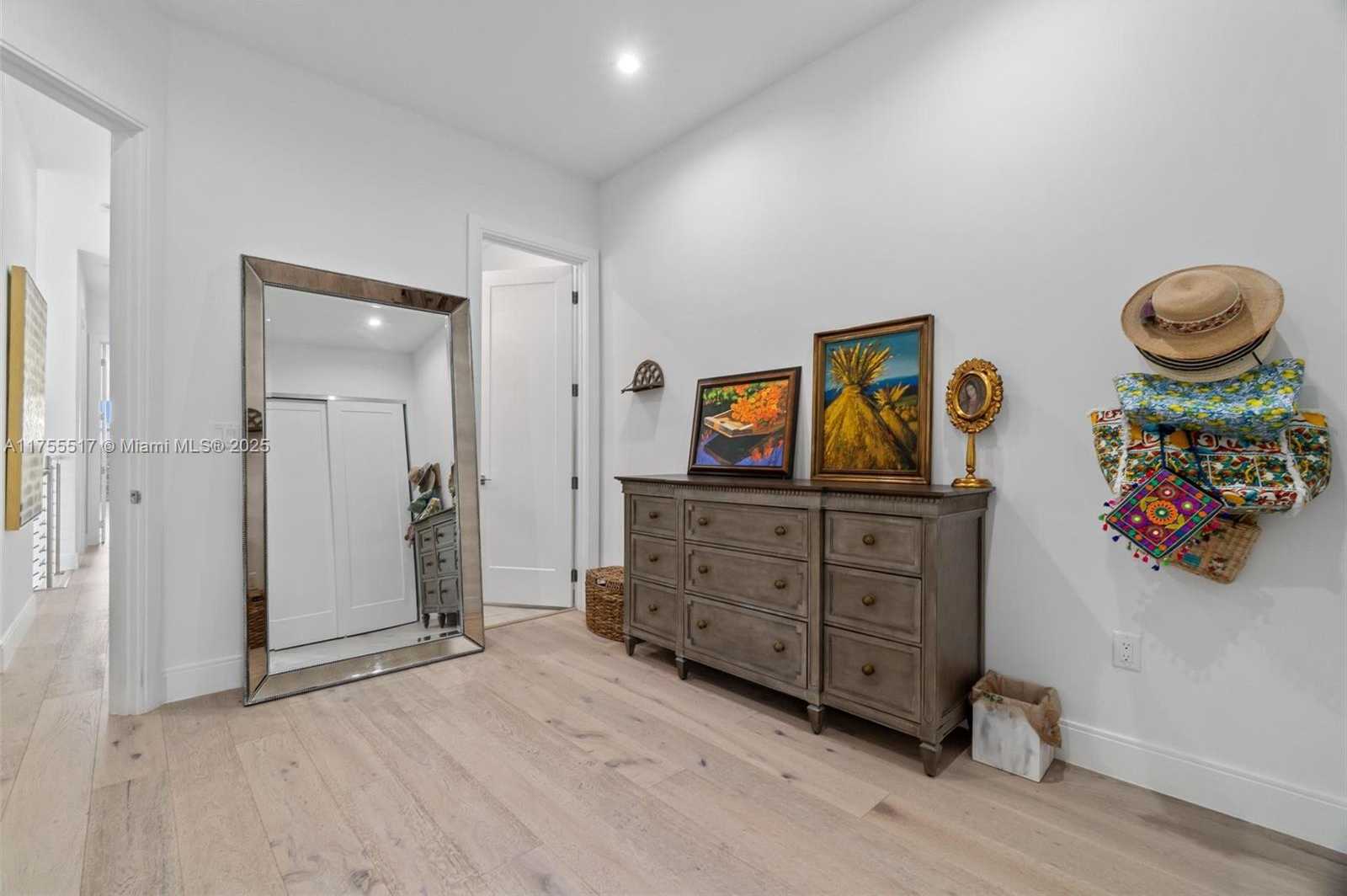 Small Image of 4482 NORTH WEST 80TH AVE, Doral Number 28