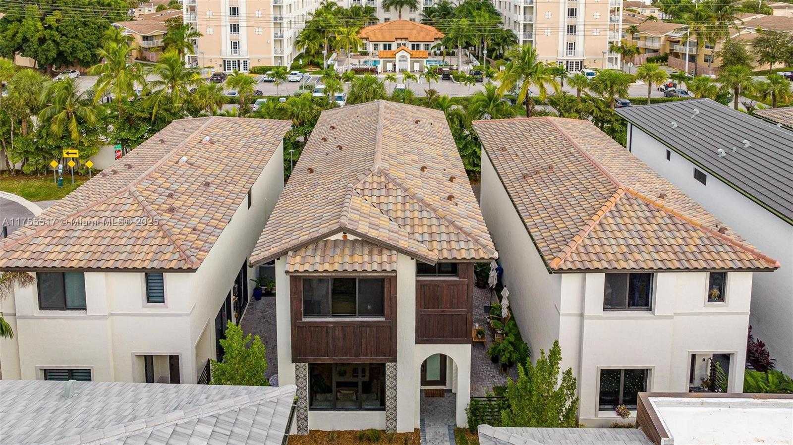 Small Image of 4482 NORTH WEST 80TH AVE, Doral Number 39