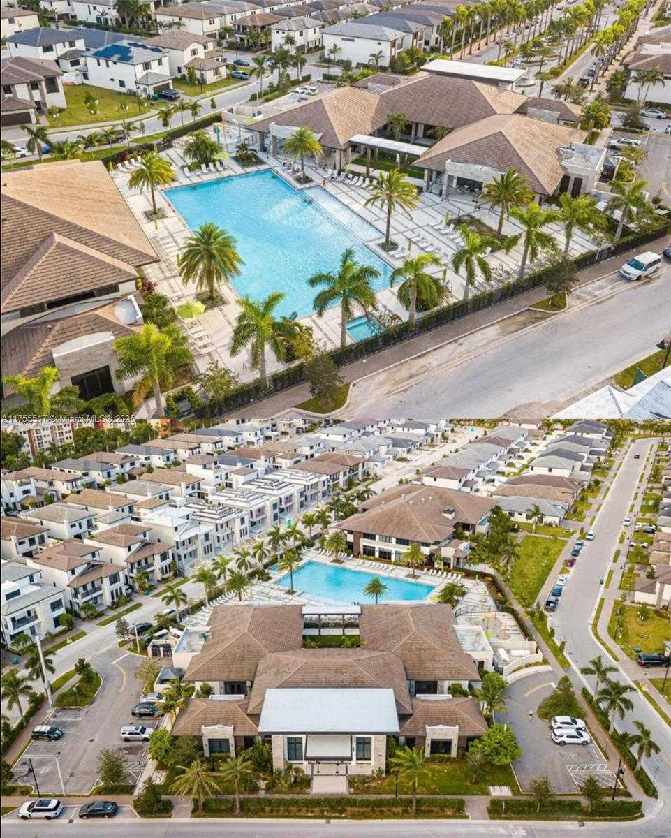 Small Image of 4482 NORTH WEST 80TH AVE, Doral Number 6