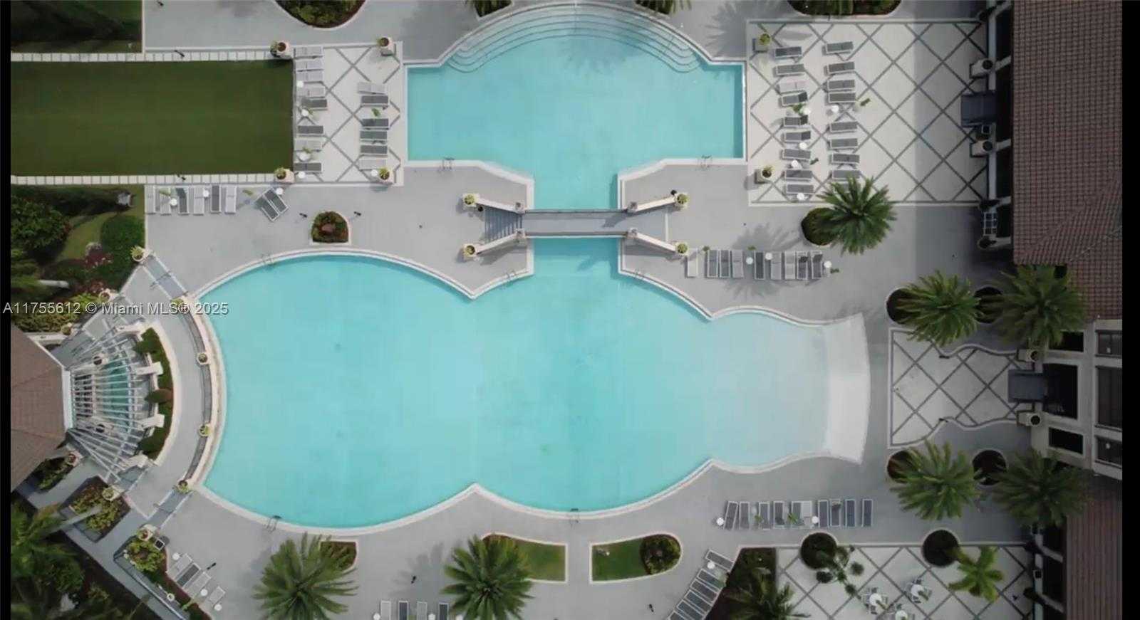 Small Image of 7661 NORTH WEST 103RD CT, Doral Number 12