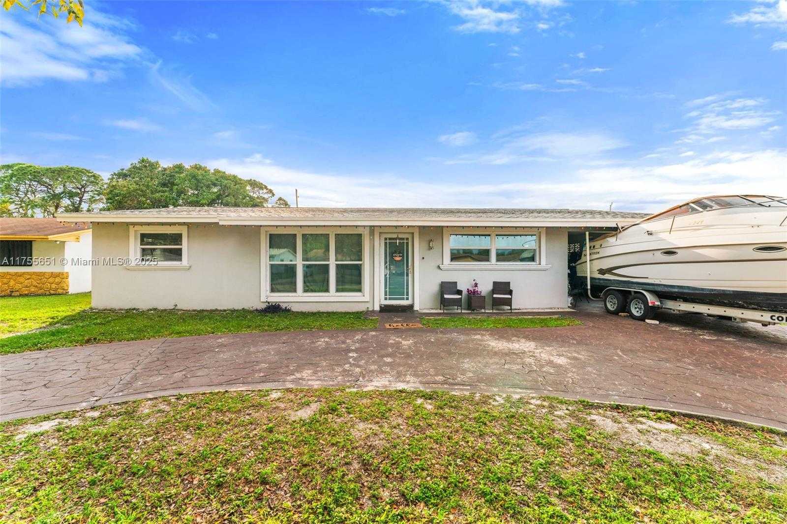 Small Image of 2751 NORTH WEST 26TH AVE, Oakland Park Number 2